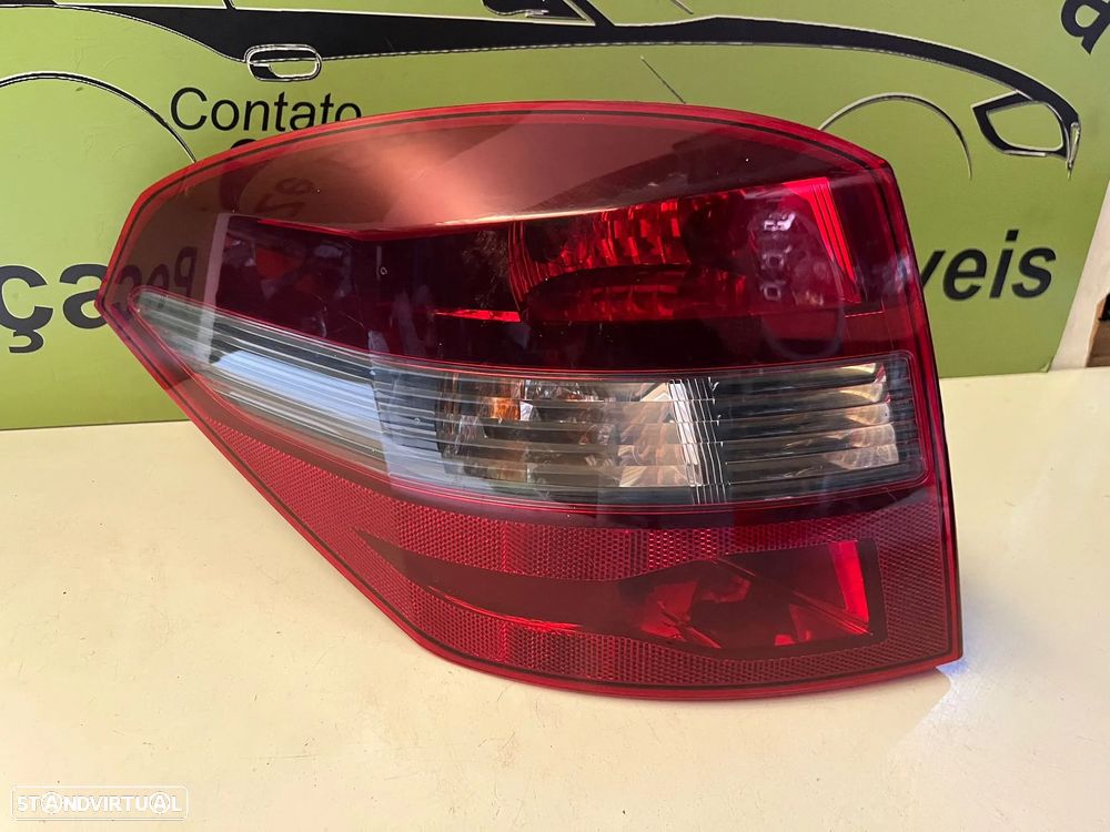 RENAULT LAGUNA III CARRINHA FAROLIM DIREITO ESQUERDO - FT467 - 3