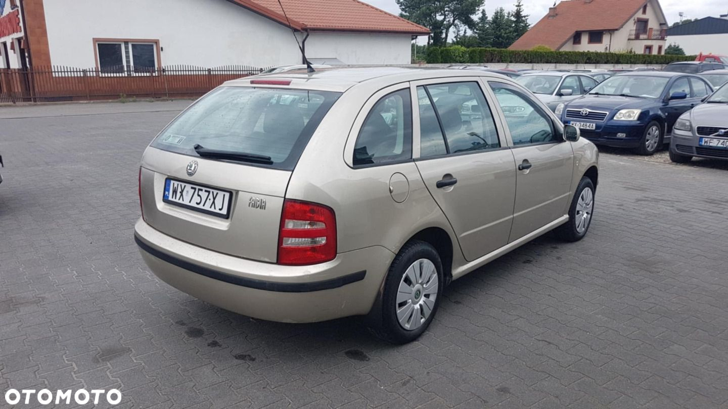 Skoda Fabia - 3