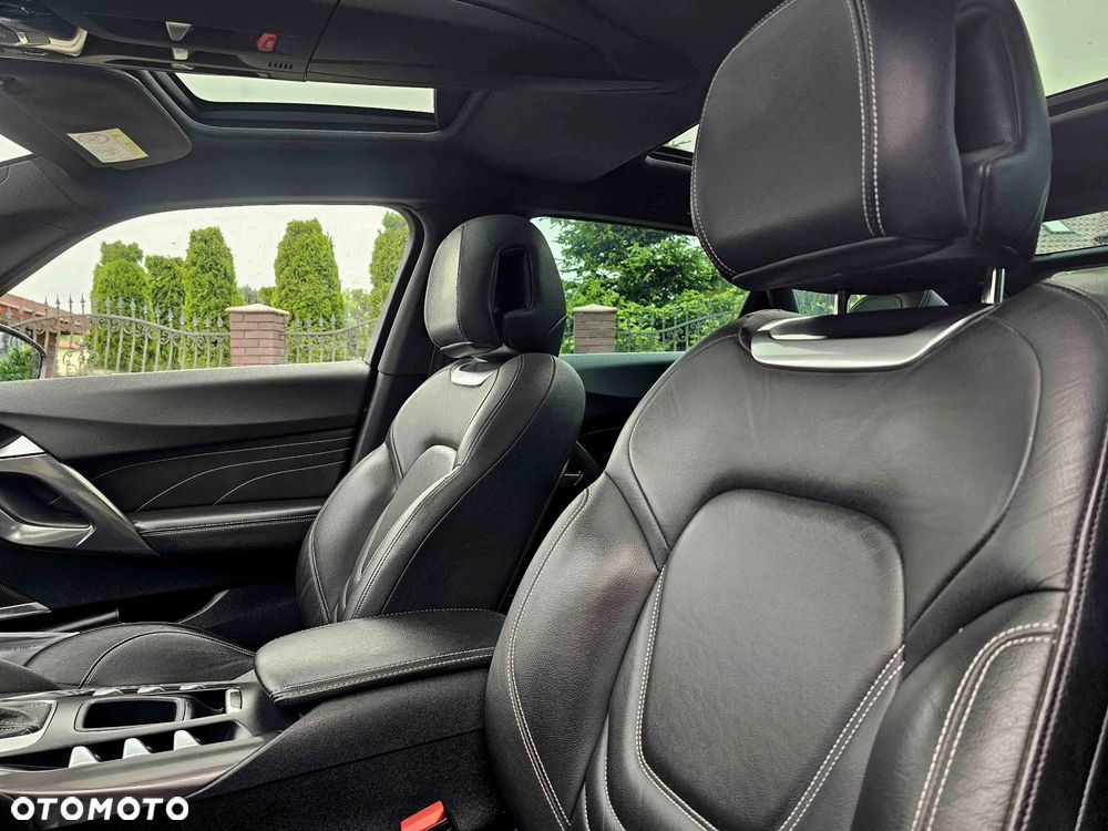 DS Automobiles DS 5 - 11