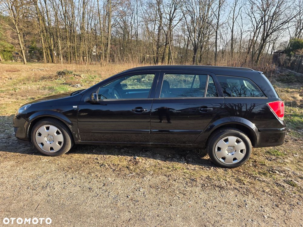 Opel Astra 1.9 CDTI Elegance - 4