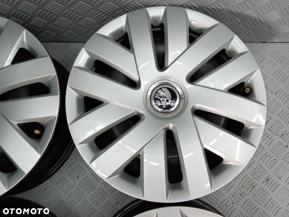 Felgi Skoda Fabia Kamiq Praktik Rapid Scala Roomster 6Jx15 et38 5x100 - 2