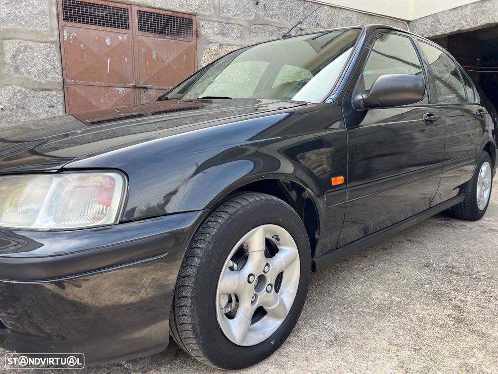 Honda Civic 1.4i - 6