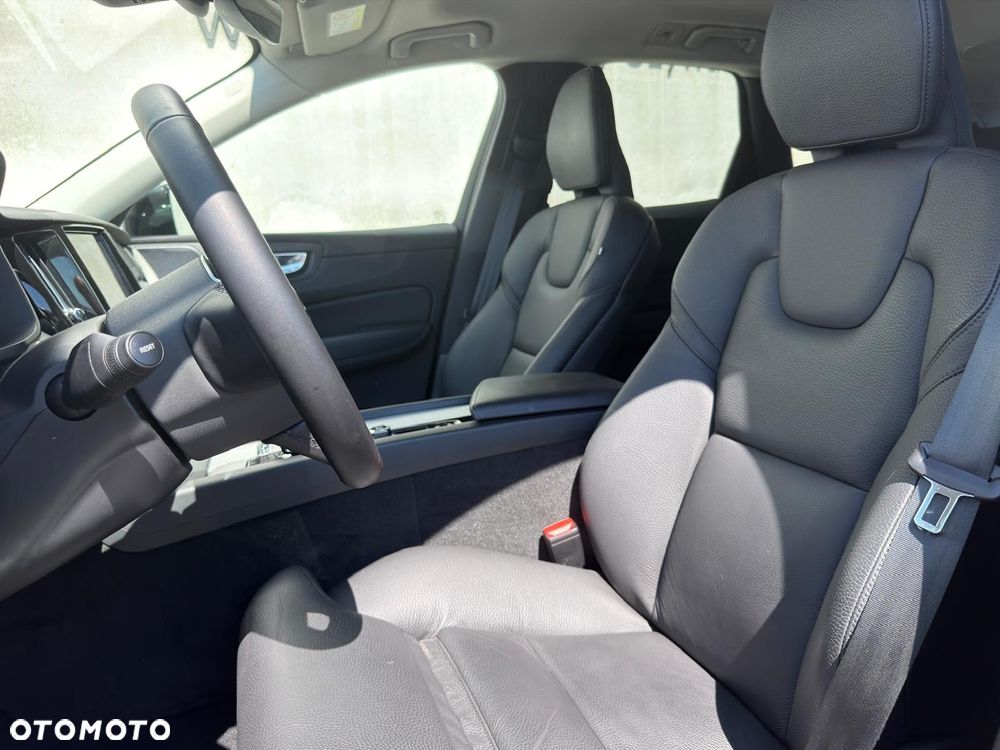 Volvo XC 60 - 10
