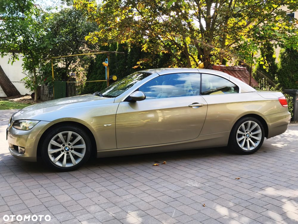 BMW Seria 3 320d - 12