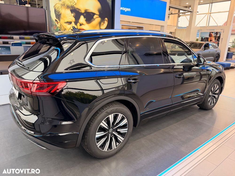 Volkswagen Touareg V6 TDI 4MOTION Elegance - 4