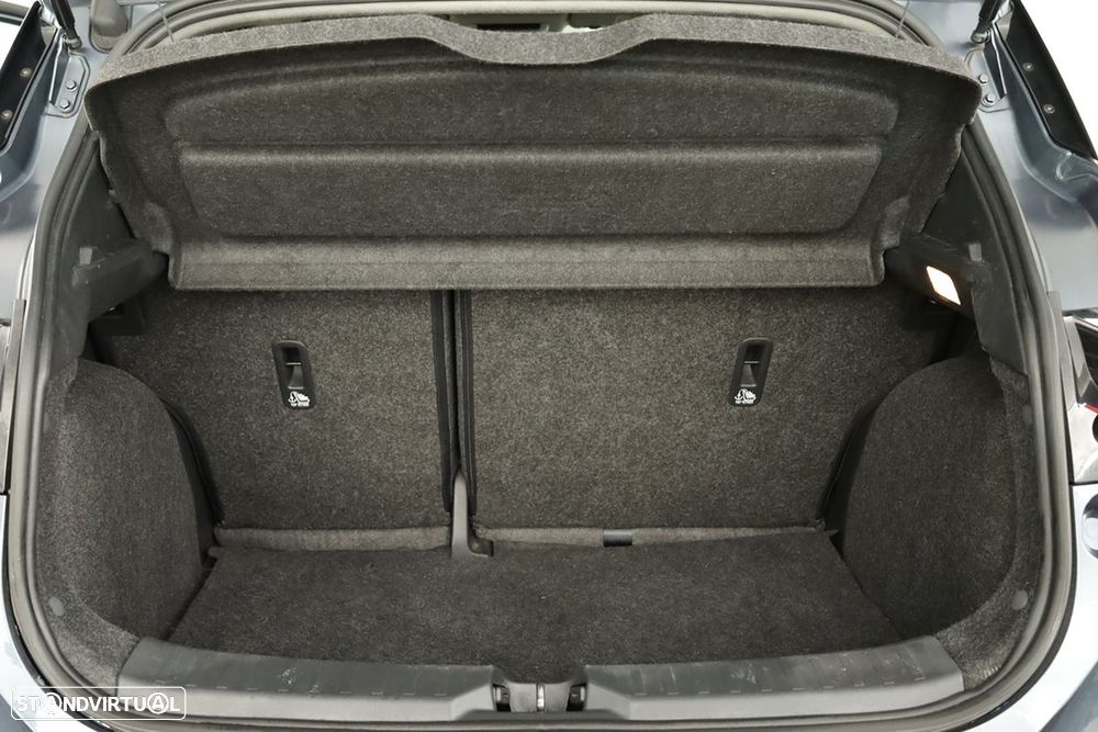 Nissan Micra 1.0 IG-T Tekna - 23