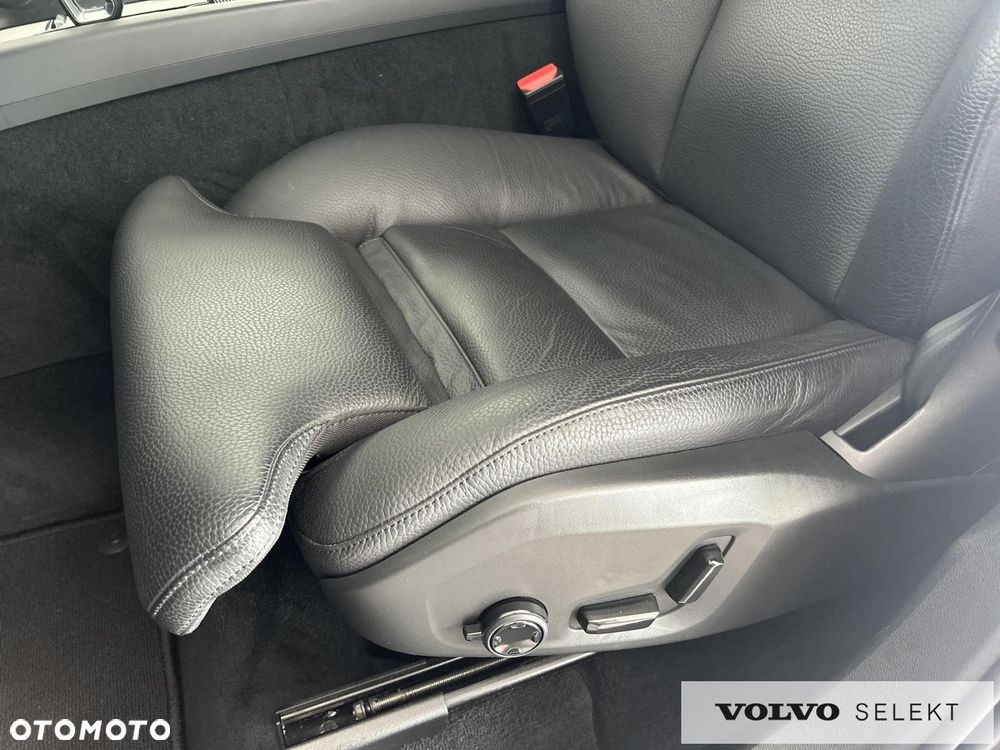 Volvo XC 60 - 13