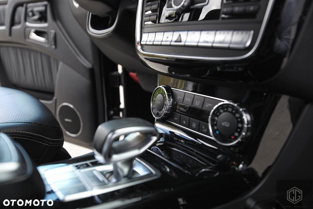 Mercedes-Benz Klasa G 63 AMG L - 18