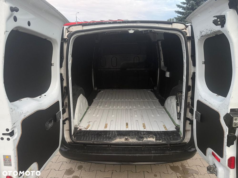 Mercedes-Benz CITAN - 10