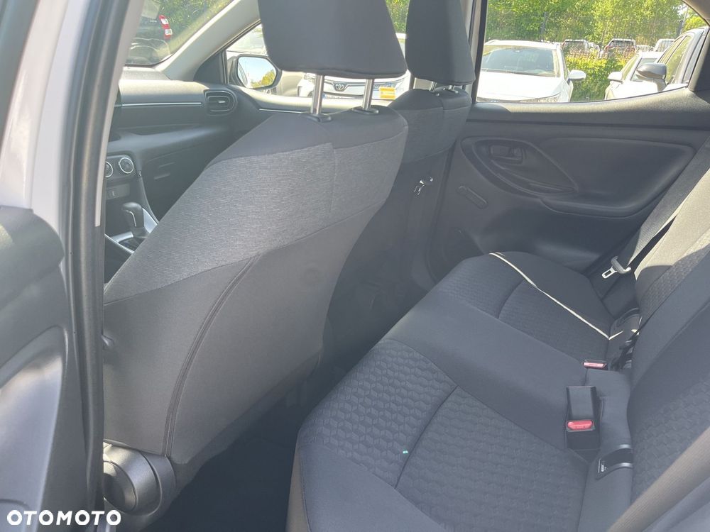 Toyota Yaris 1.5 Comfort CVT - 18