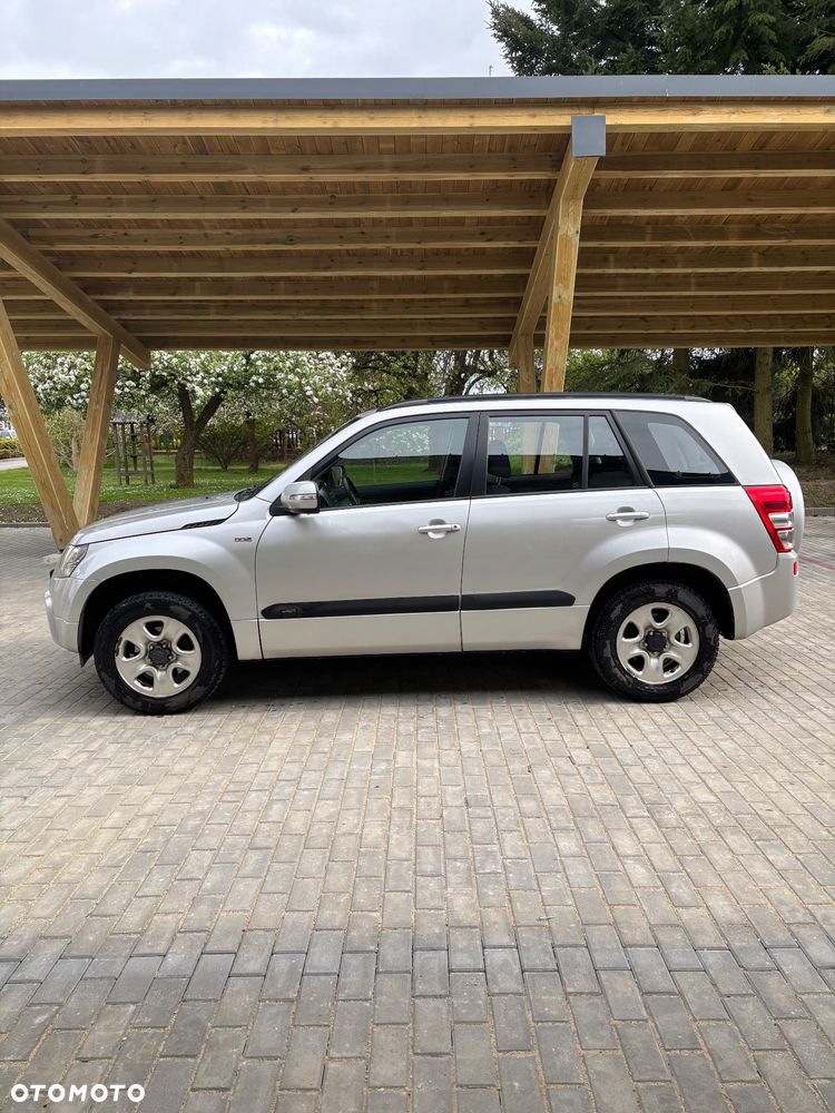 Suzuki Grand Vitara - 2