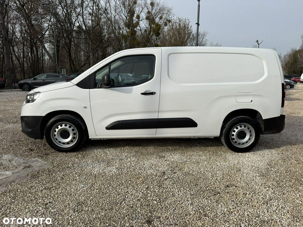 Toyota Proace City - 10