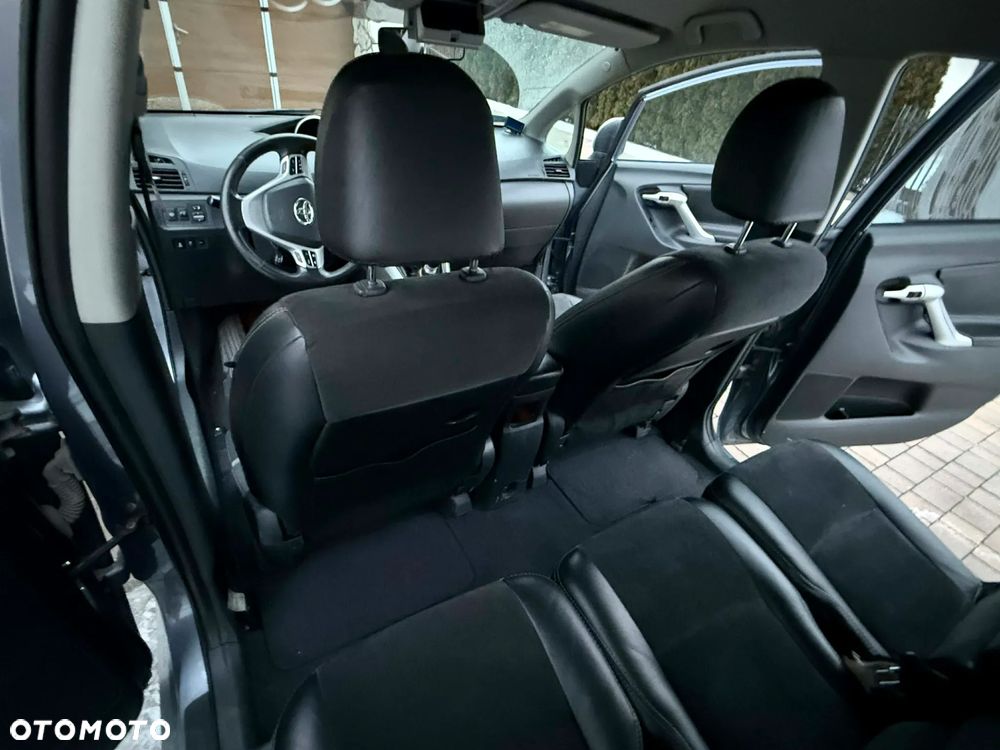 Toyota Verso 2.0 D-4D Sol 7os - 10