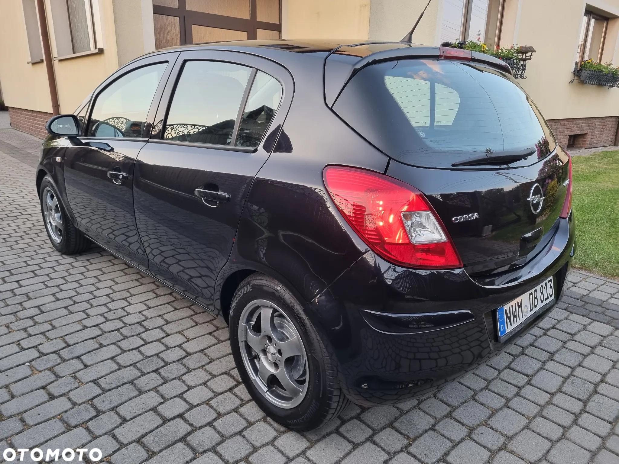Opel Corsa 1.0 12V Innovation - 6
