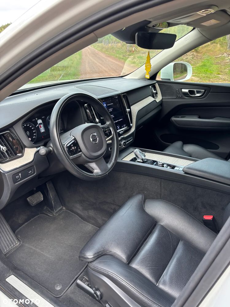 Volvo XC 60 - 18