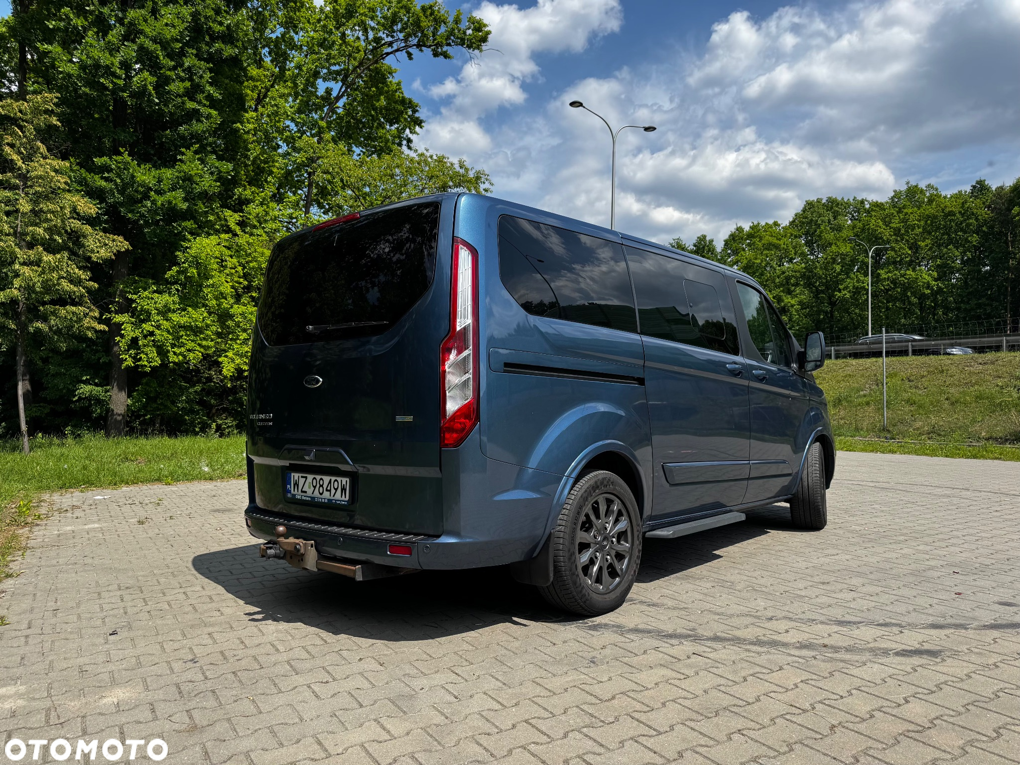 Ford Tourneo Custom 2.0 EcoBlue L1 Titanium - 5