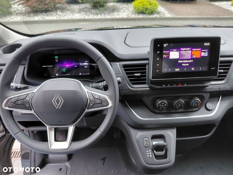 Renault Trafic - 11