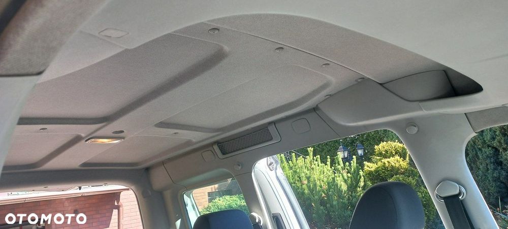 Volkswagen Caddy - 13