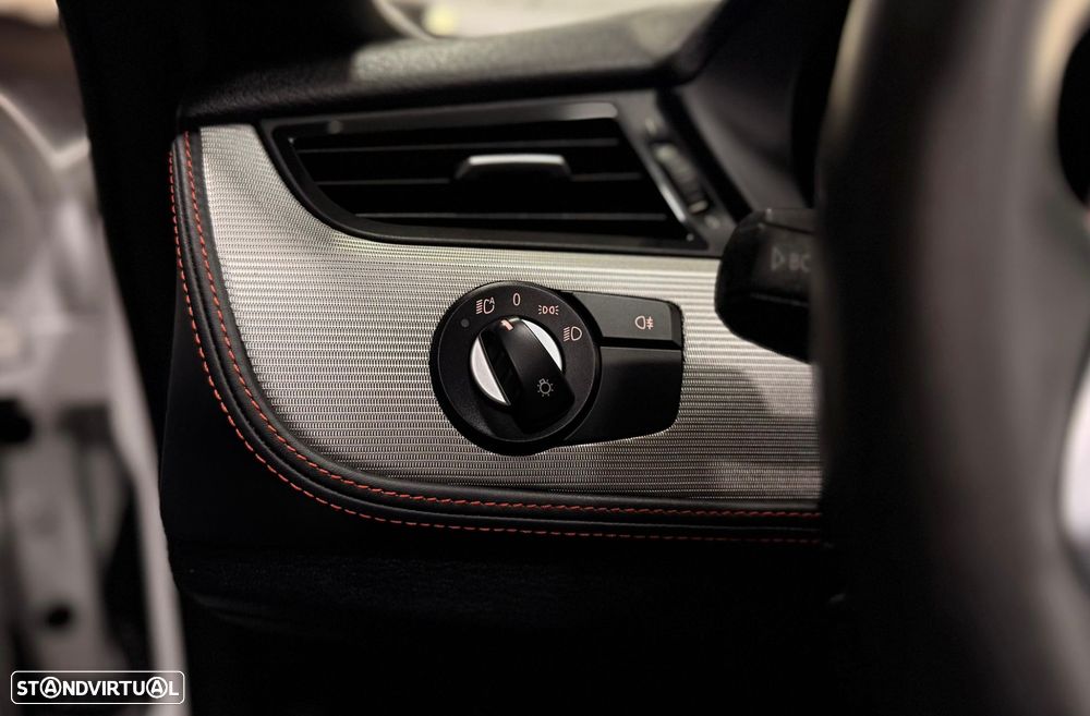 BMW Z4 sDrive20i - 15