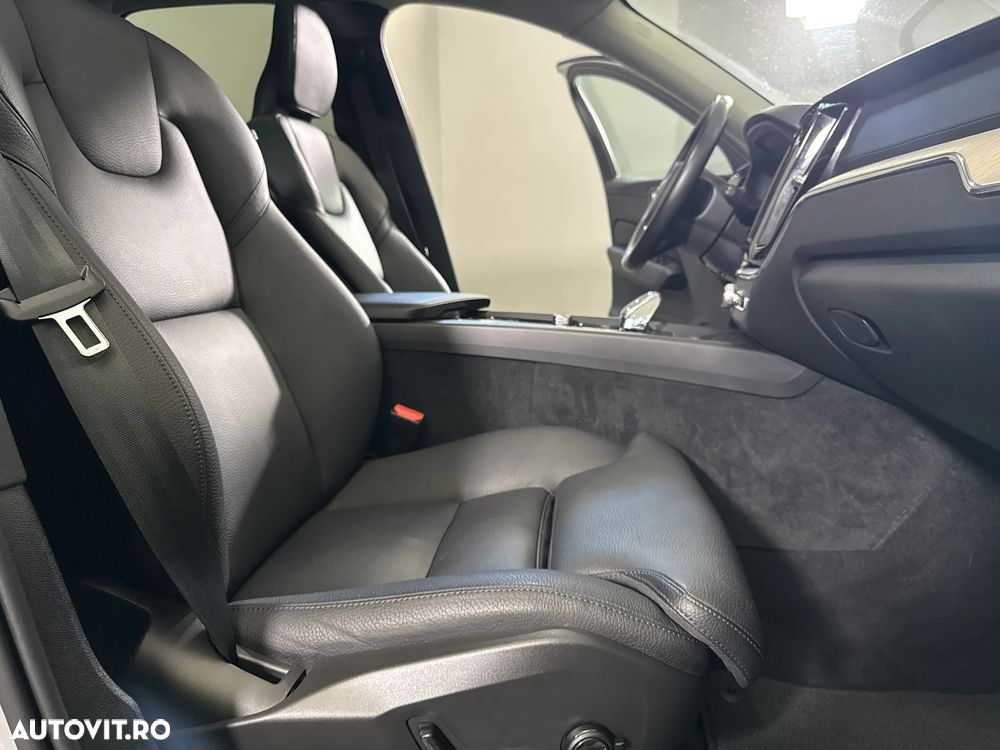 Volvo XC 60 - 12