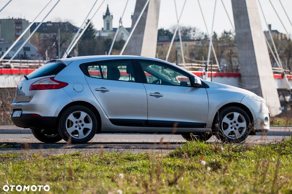 Renault Megane 1.5 dCi Privilege - 5