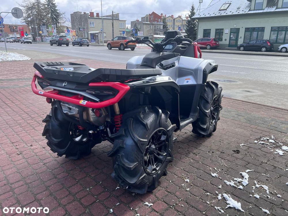 Can-Am Outlander - 24