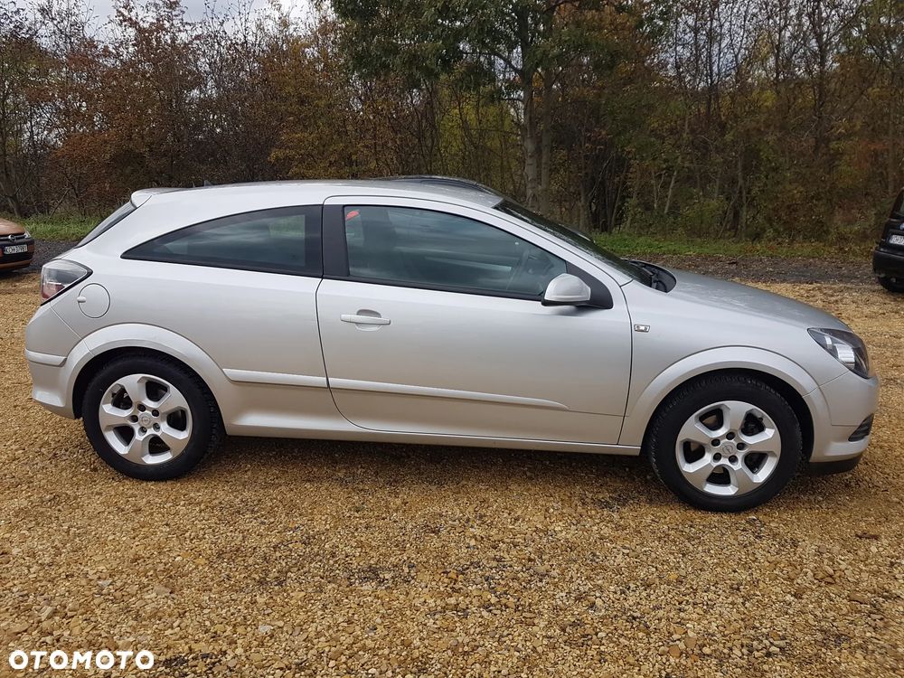 Opel Astra III GTC 1.8 Sport - 6