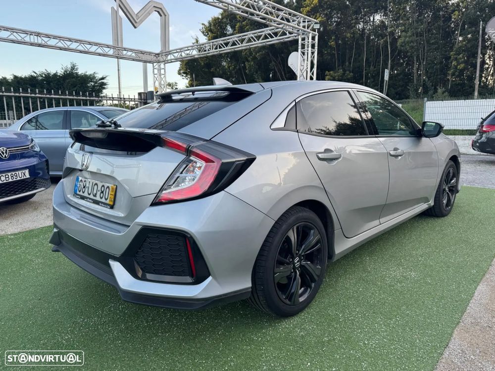 Honda Civic 1.0 i-VTEC Executive Premium - 27