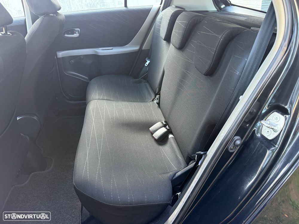 Toyota Yaris 1.0 VVT-i Sol High Pack MMT VSC+TRC - 8