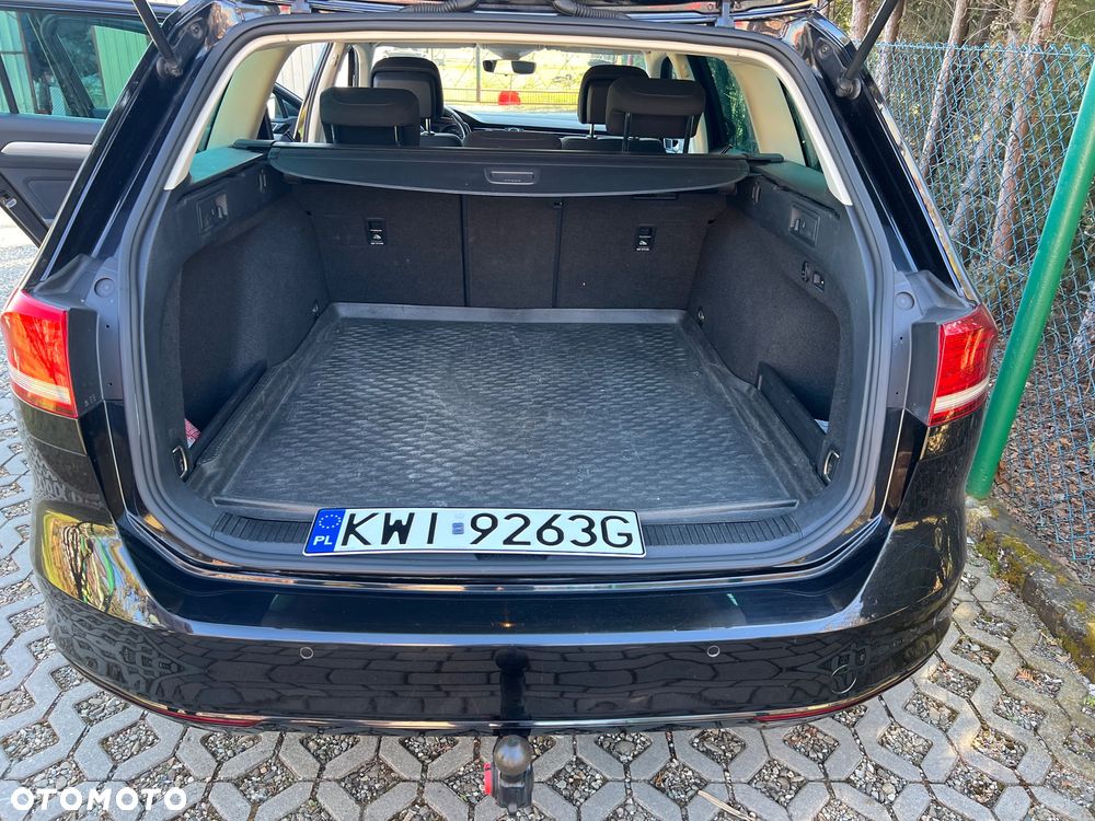 Volkswagen Passat 2.0 TDI (BlueMotion Technology) Comfortline - 26