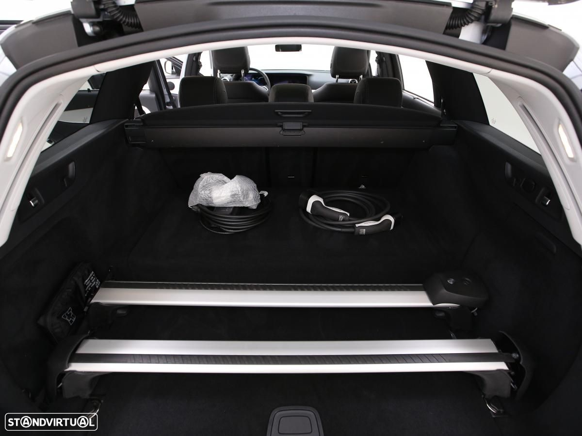 Mercedes-Benz E 300 de AMG Line 4Matic - 13