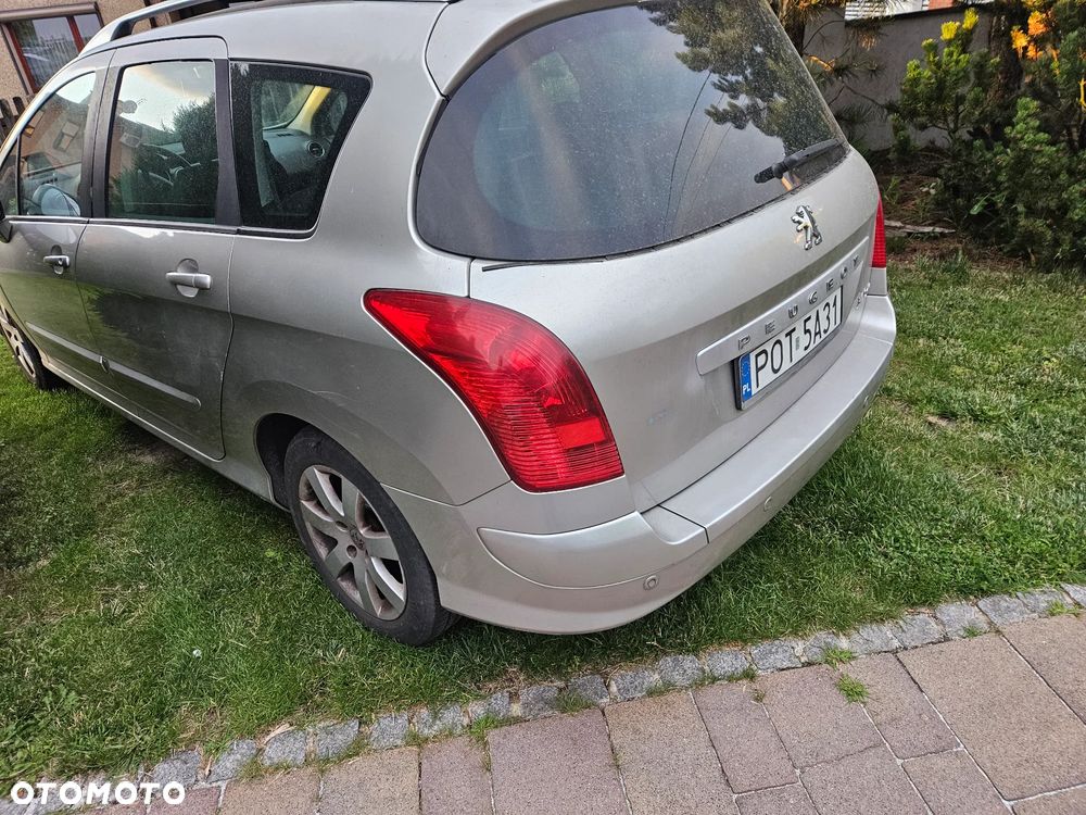 Peugeot 308 1.6 HDi Presence - 8