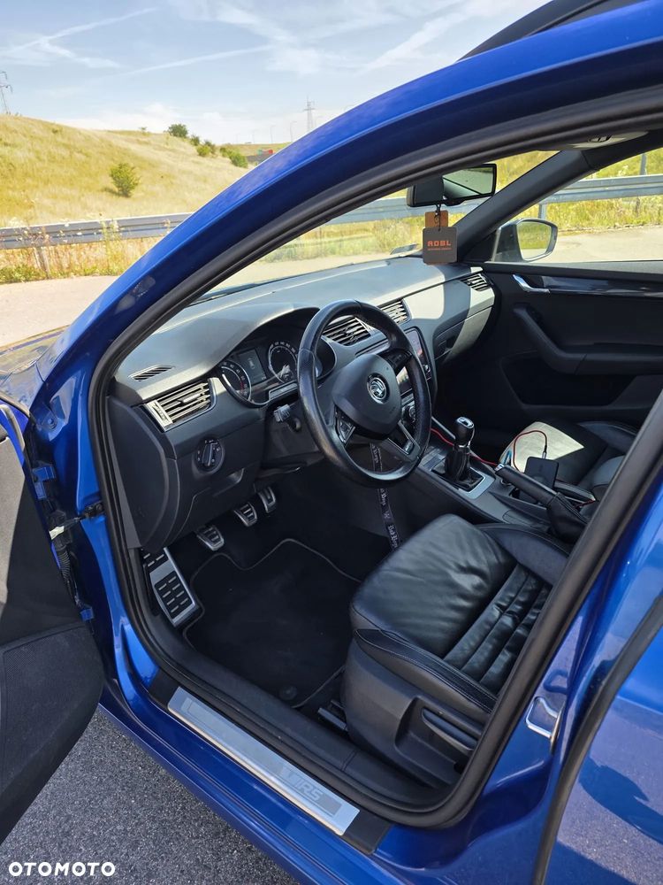 Skoda Octavia 2.0 TDI RS - 5