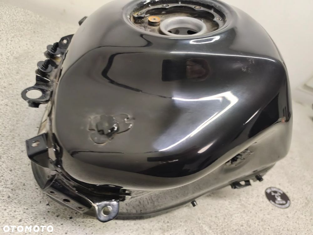 Bak, zbiornik paliwa KTM 125 Duke - 25