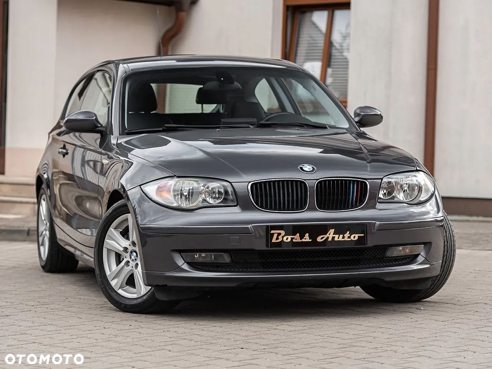 BMW Seria 1 120d DPF Edition Sport - 2