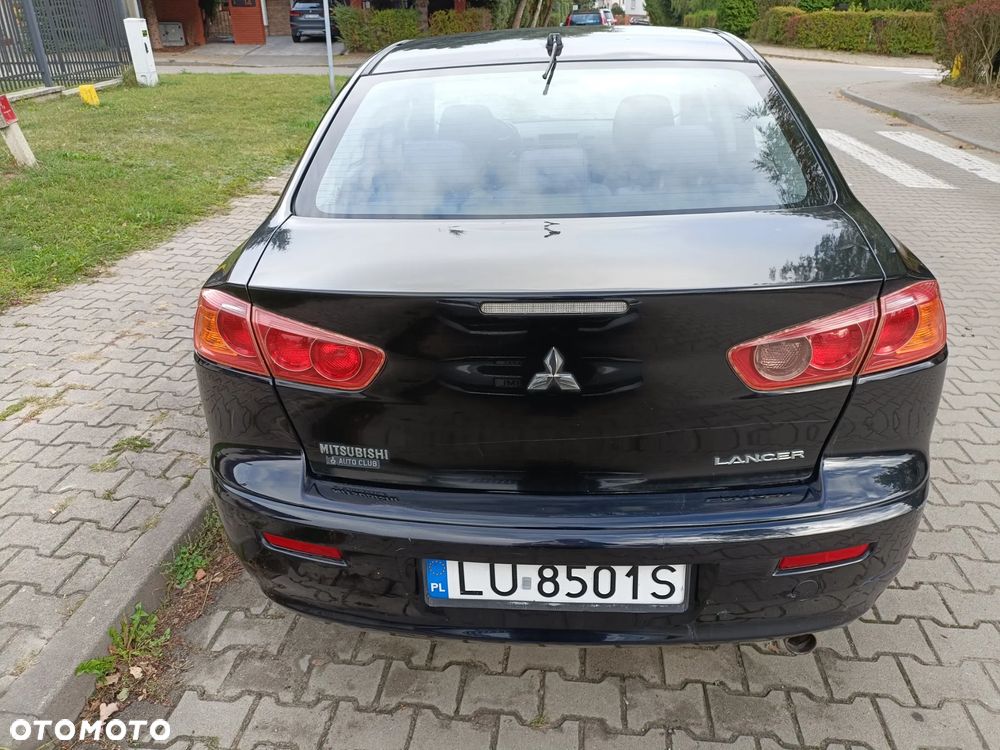 Mitsubishi Lancer - 4