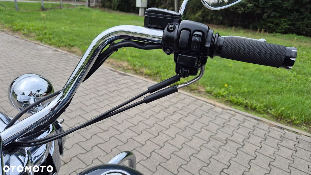 Harley-Davidson Touring Road King - 8