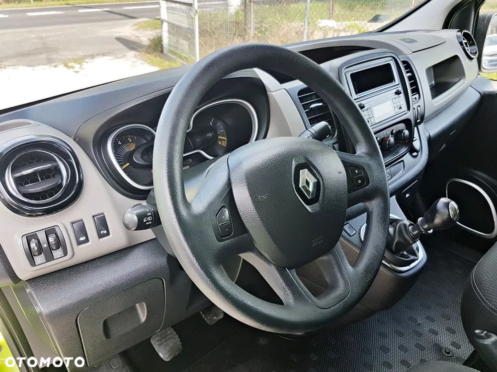 Renault TRAFIC - 16
