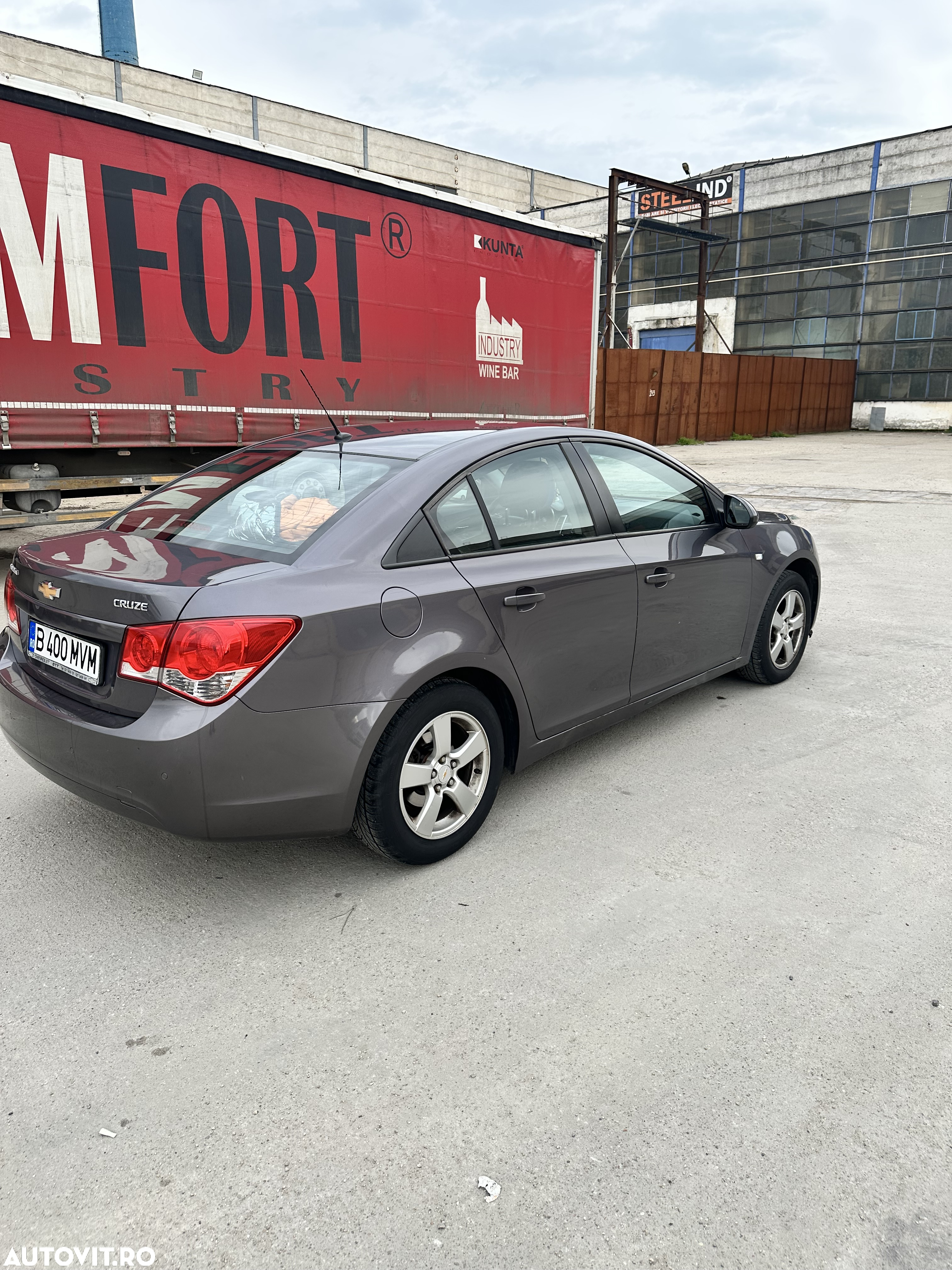 Chevrolet Cruze 1.6 DOHC LT+ - 4