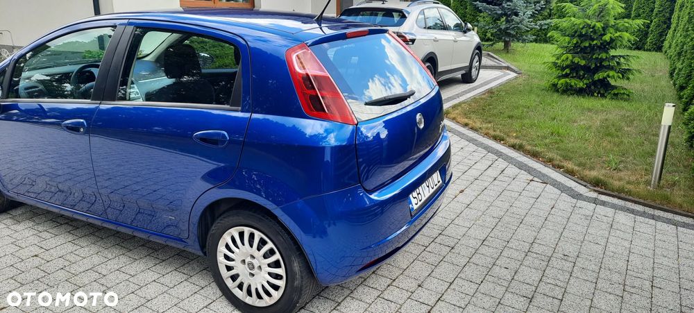 Fiat Grande Punto - 2