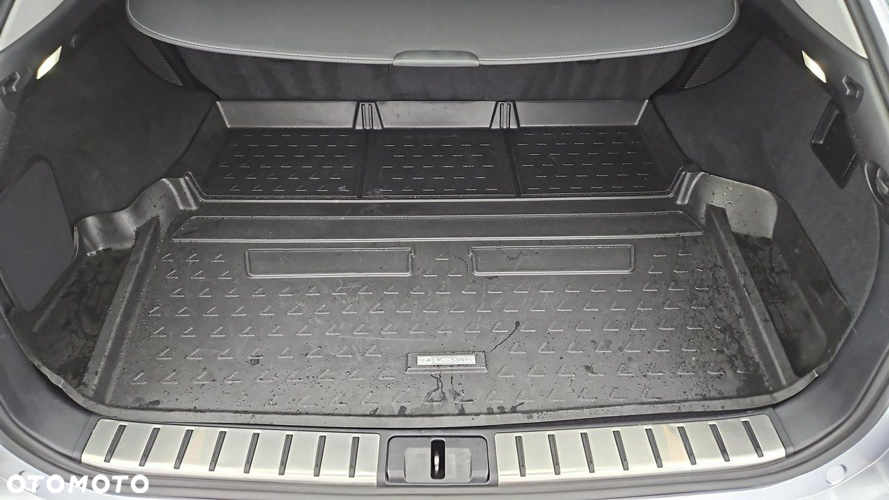 Lexus RX 450h F-Impression - 24