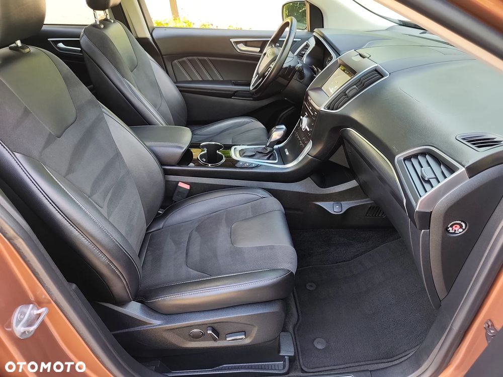 Ford Edge 2.0 TDCi Bi-Turbo 4x4 ST-LINE - 17