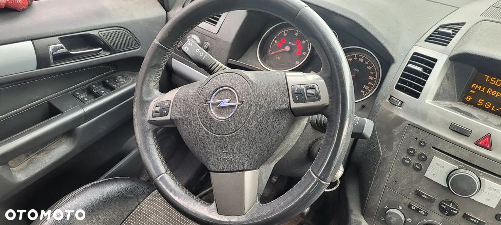 OPEL ZAFIRA-B Z19DT 2006 na części - 17