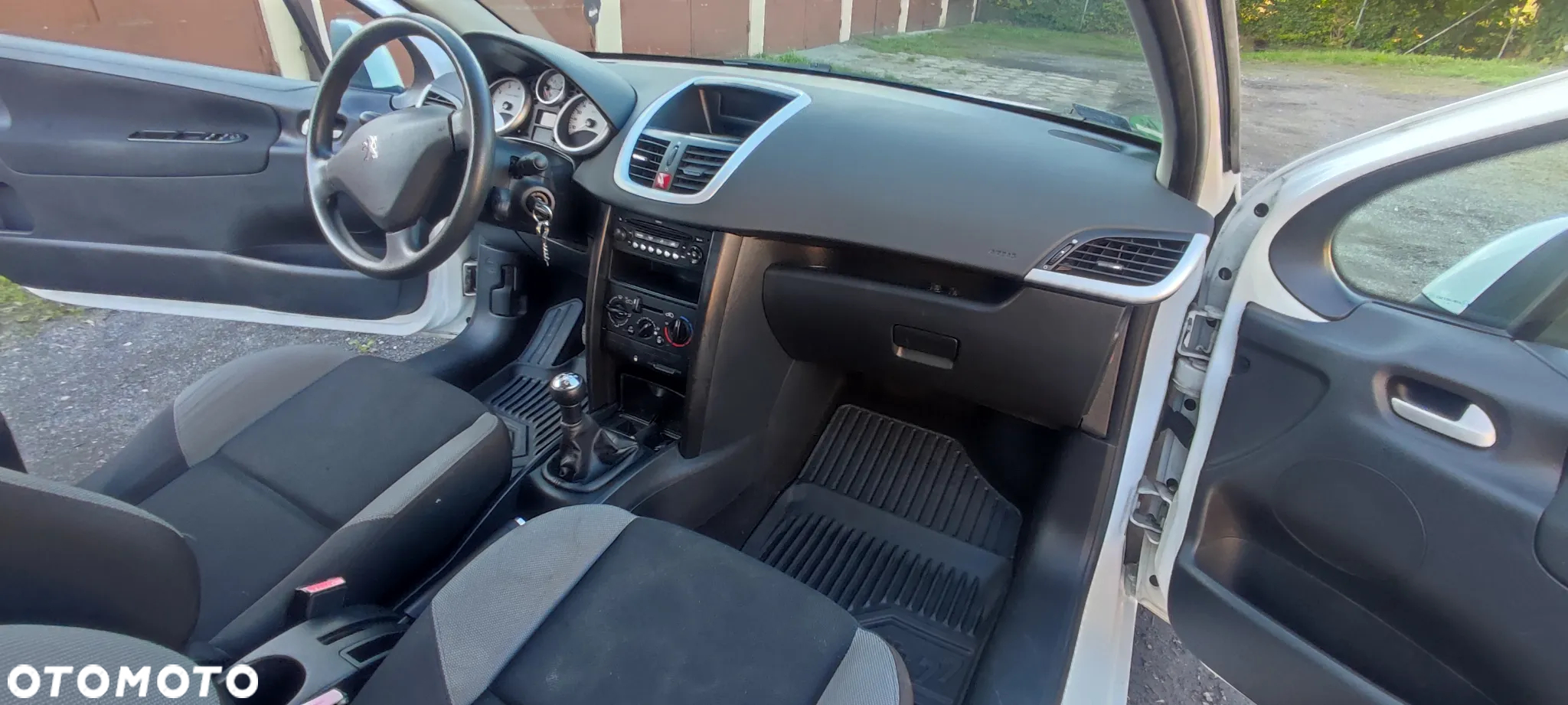 Peugeot 207 1.4 Access - 11