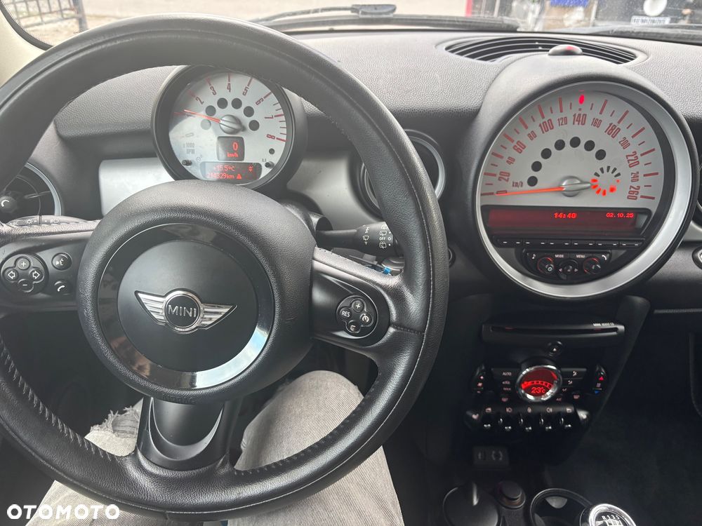 MINI ONE - 5