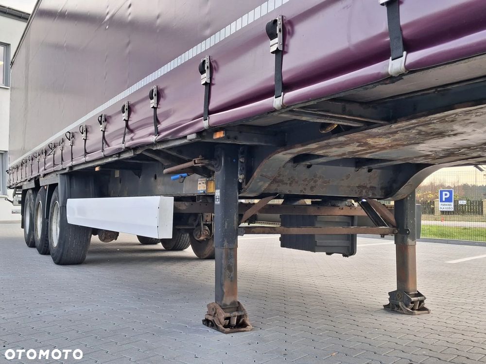 Krone Standard, Firanka, Mocowania promowe, Podnoszony zderzak - 3