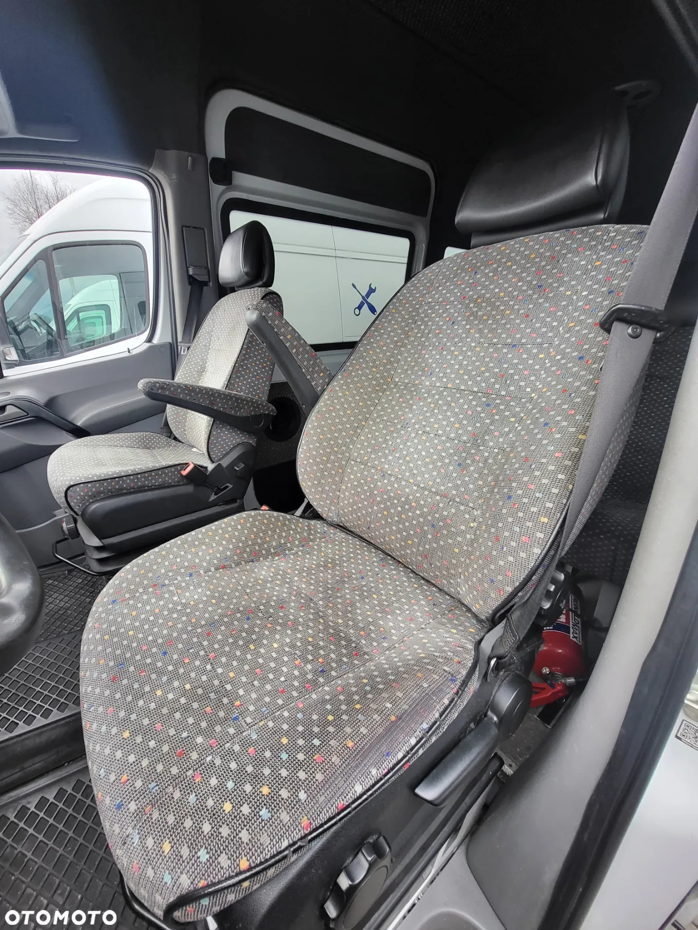 Mercedes-Benz Sprinter - 17