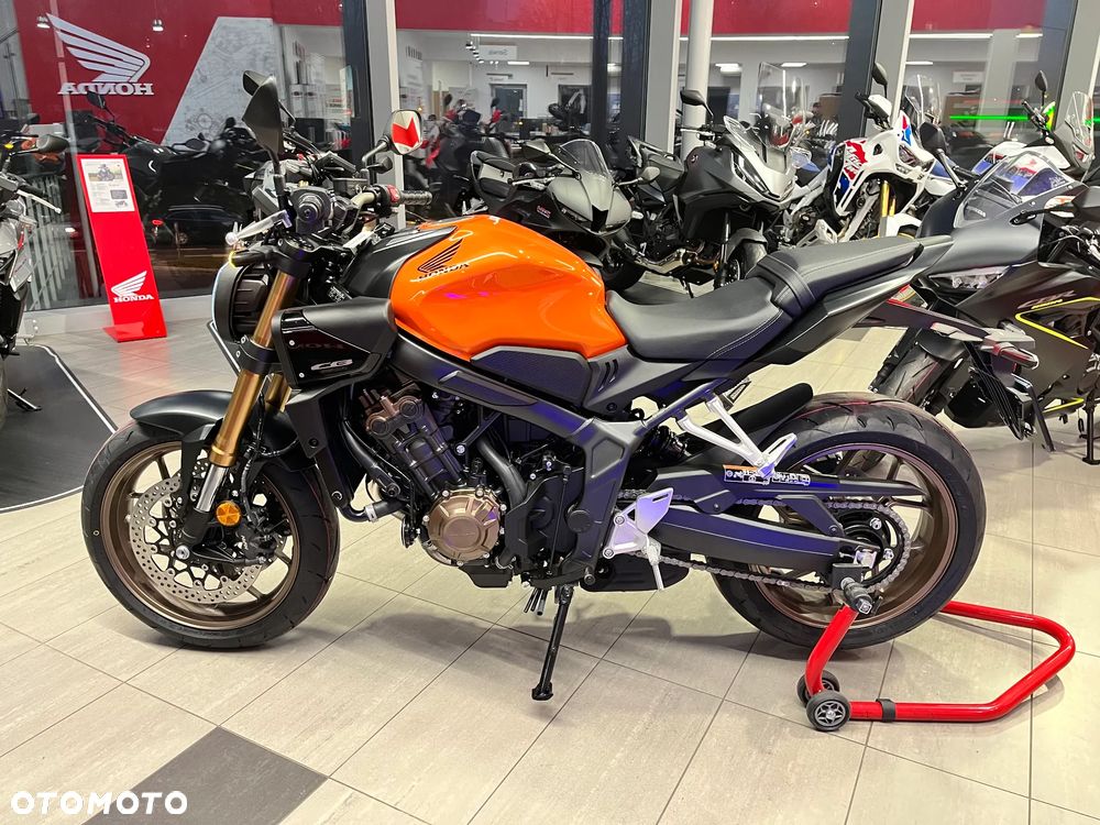 Honda CB - 6