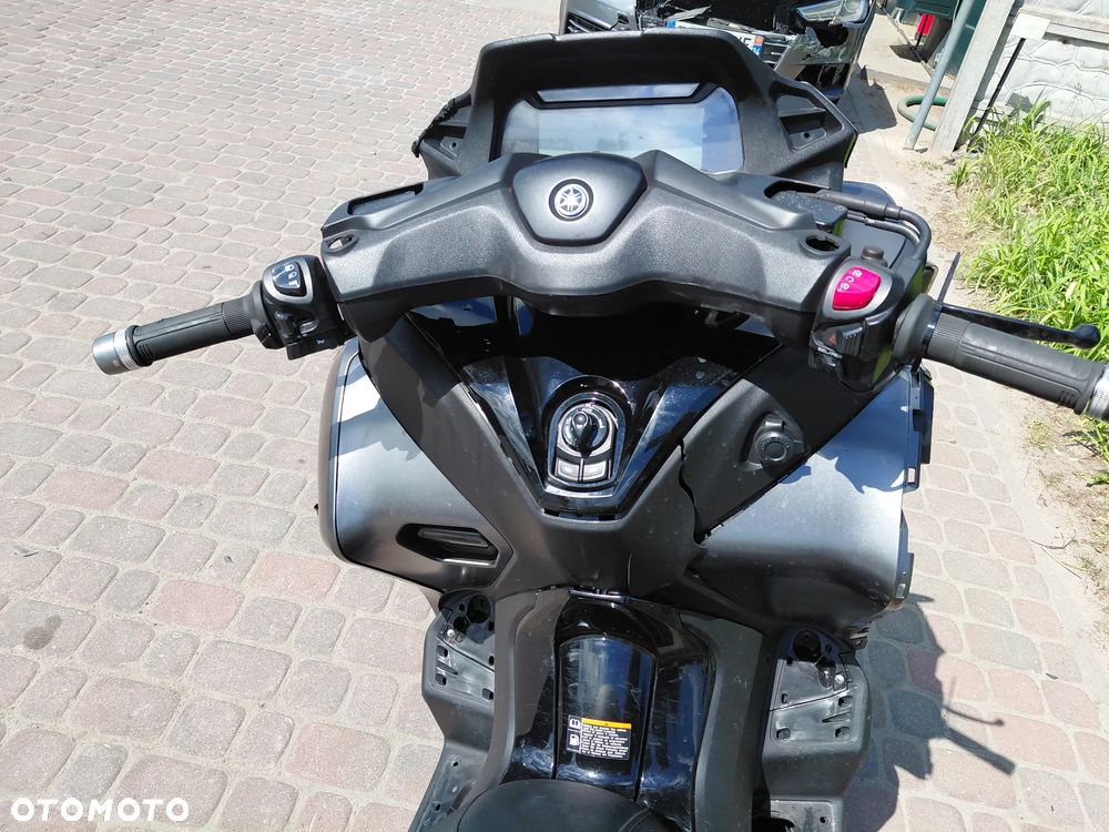 Yamaha Tricity - 13