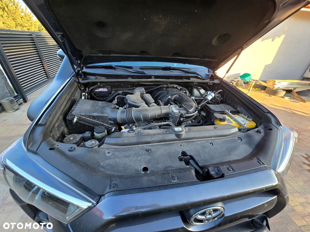 Toyota 4-Runner - 29